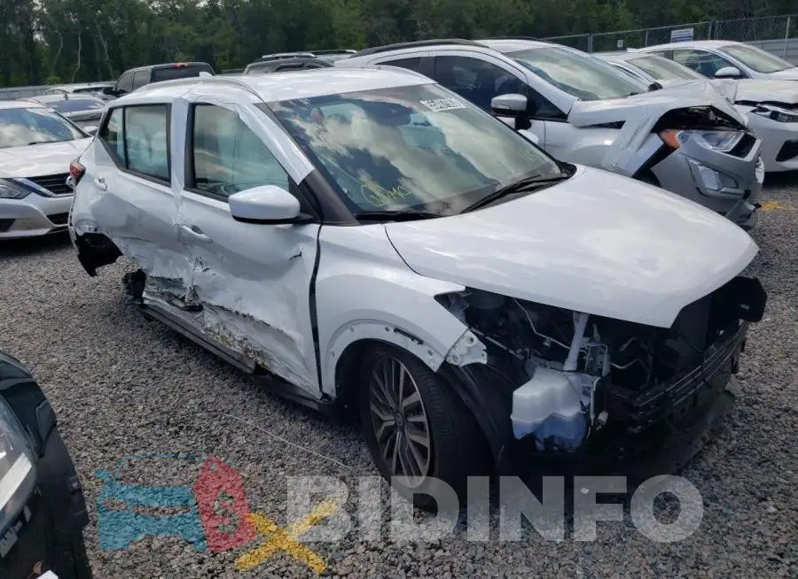 3N1CP5CV8ML502621 Photo# 4