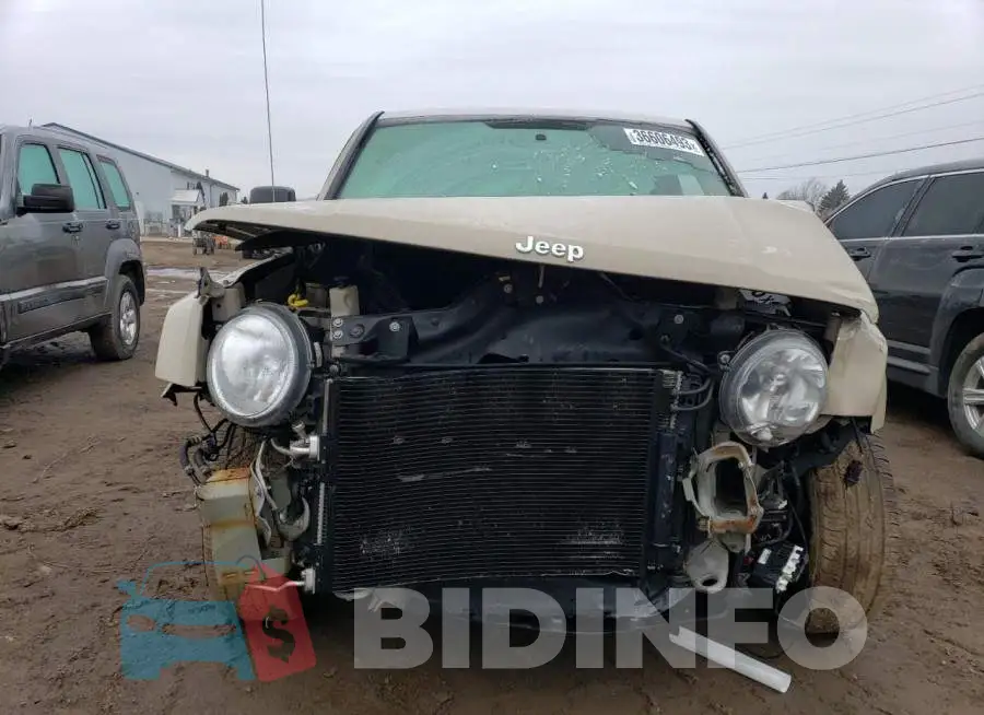 1C4NJPFAXHD201937 Photo# 5