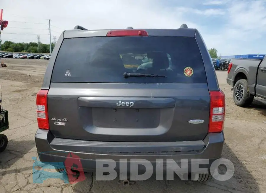 1C4NJRFB3ED908636 Photo# 6