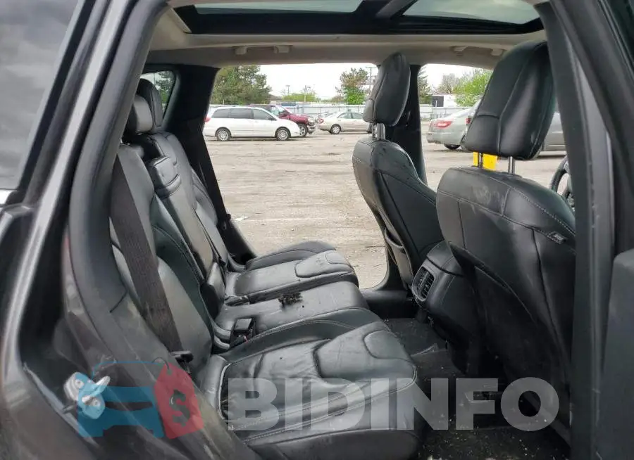 1C4PJMDBXFW716876 Photo# 11