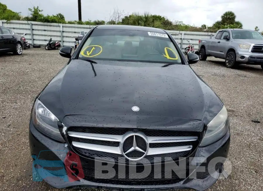 55SWF4JB5GU175158 Photo# 5