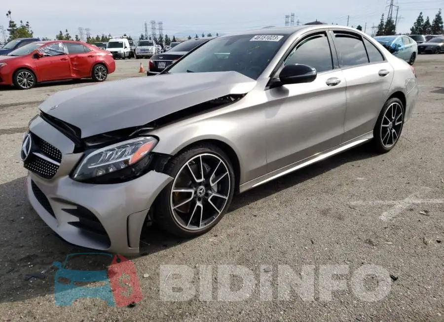 55SWF8DB9KU316857 Photo# 1