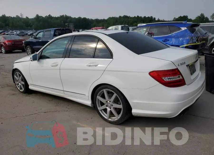 WDDGF8AB4EA967102 Photo# 2