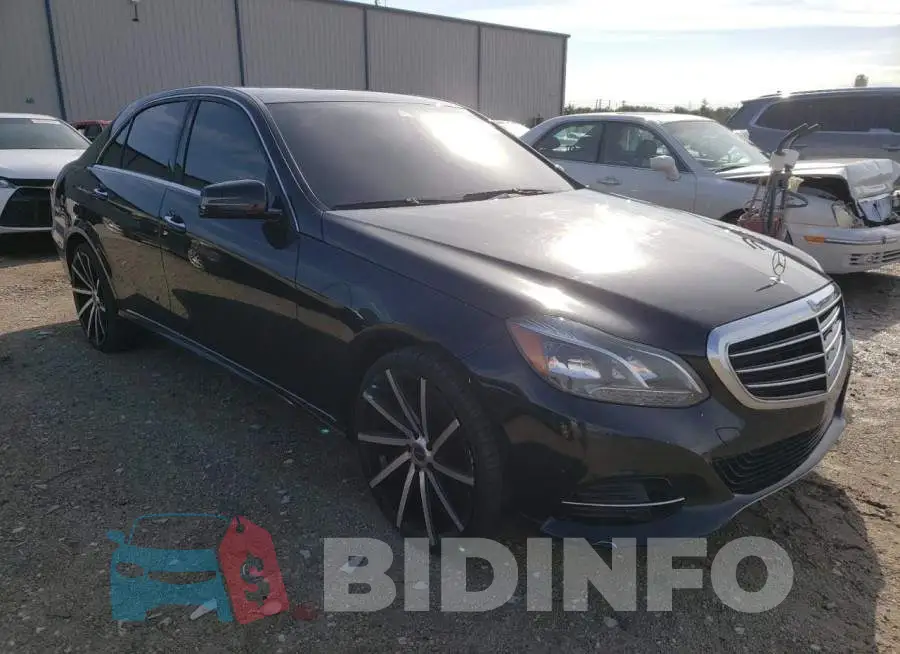 WDDHF5KB3EA902257 Photo# 4