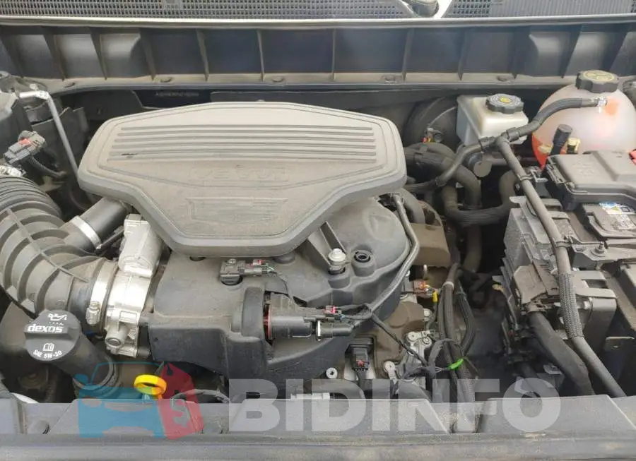 1GYKNFRS7JZ146761 Photo# 7