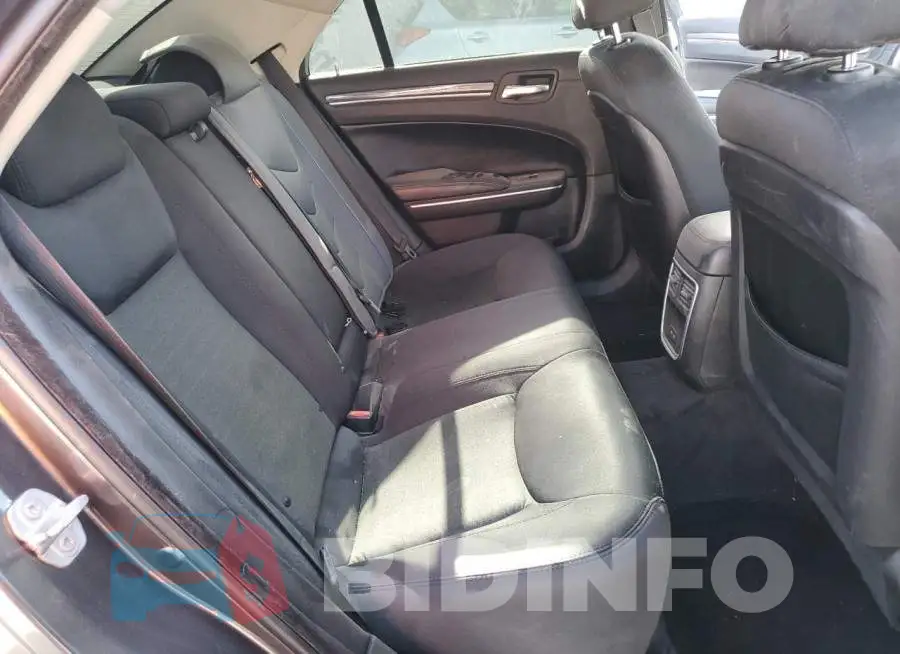 2C3CCAAG6JH275430 Photo# 10