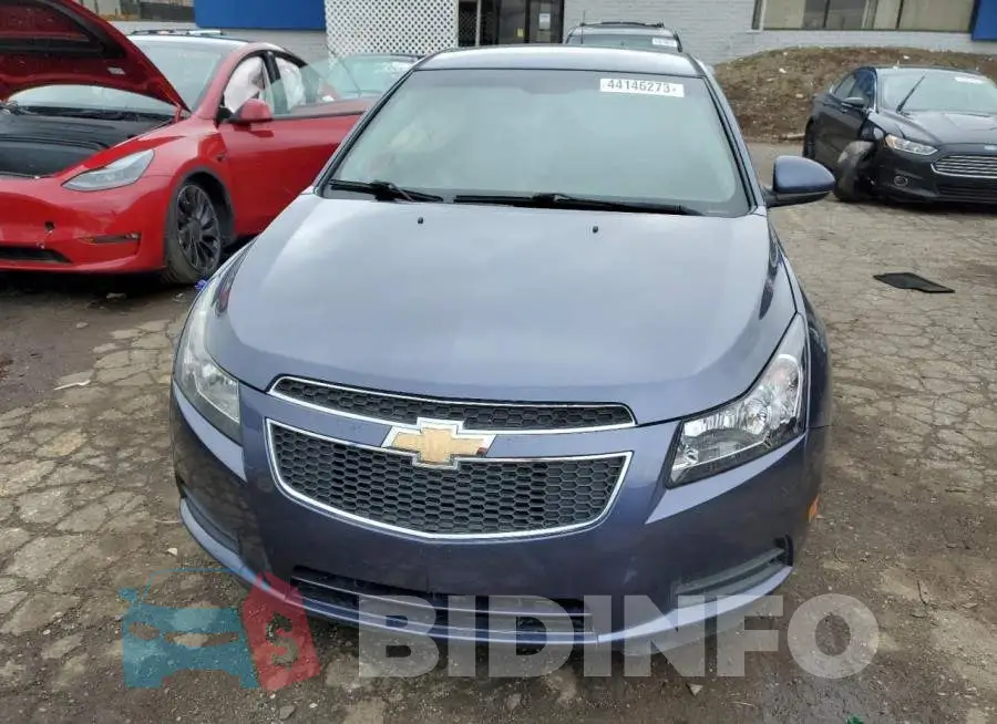 1G1PC5SB5E7175532 Photo# 5