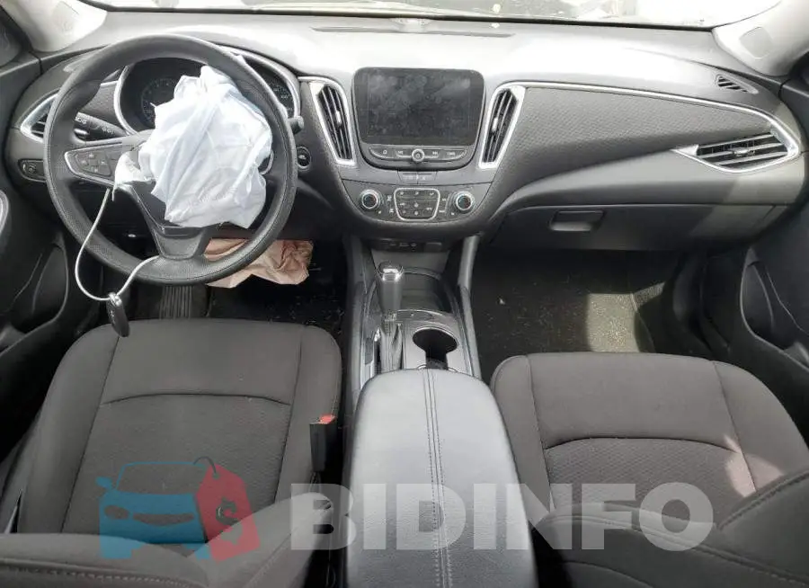 1G1ZD5ST9LF111494 Photo# 8