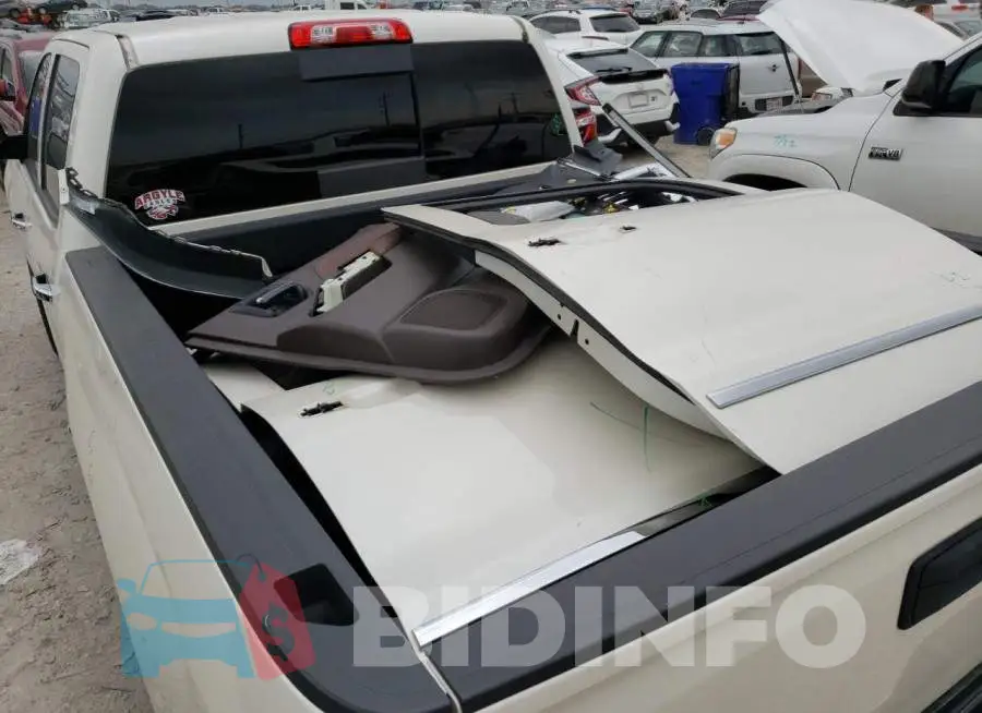 3GCUKTEC1EG318325 Photo# 12