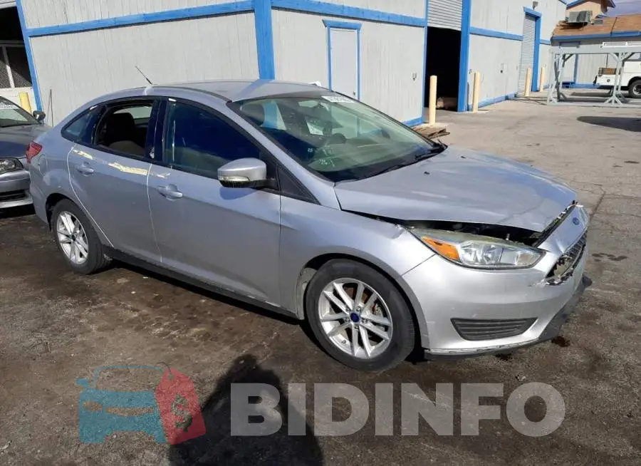 1FADP3F27HL216080 Photo# 4