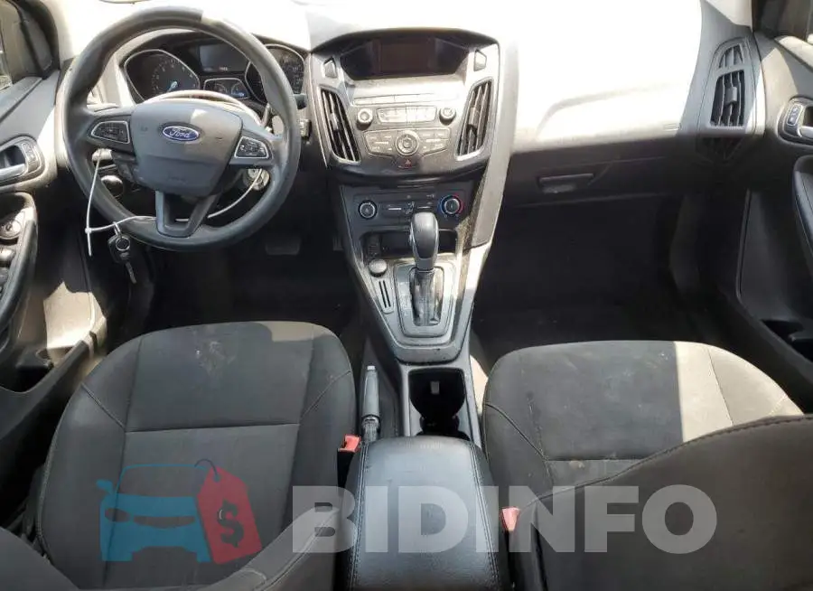 1FADP3F2XJL293547 Photo# 8