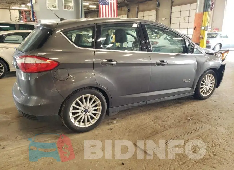 1FADP5CU4GL104501 Photo# 3