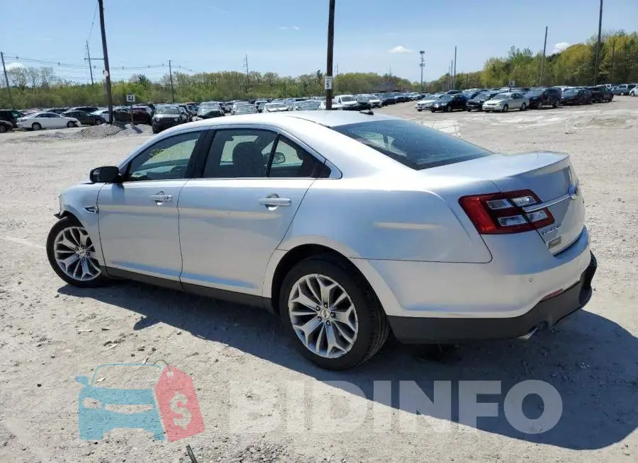 1FAHP2F88FG157465 Photo# 2