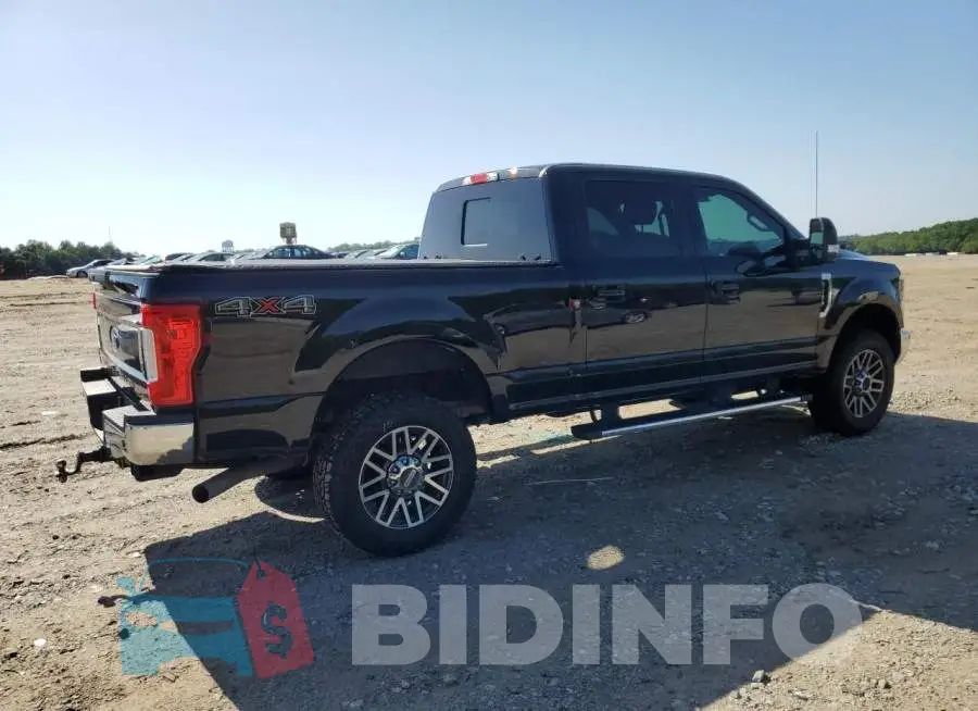 1FT7W2B63JEB57147 Photo# 3