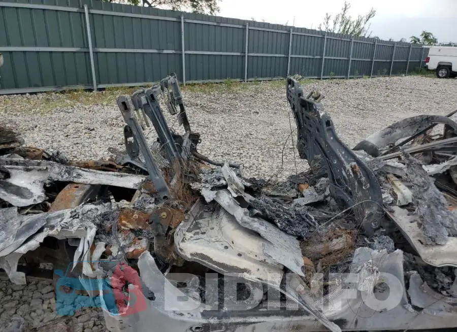 1FT7W2BT3JEB28186 Photo# 10