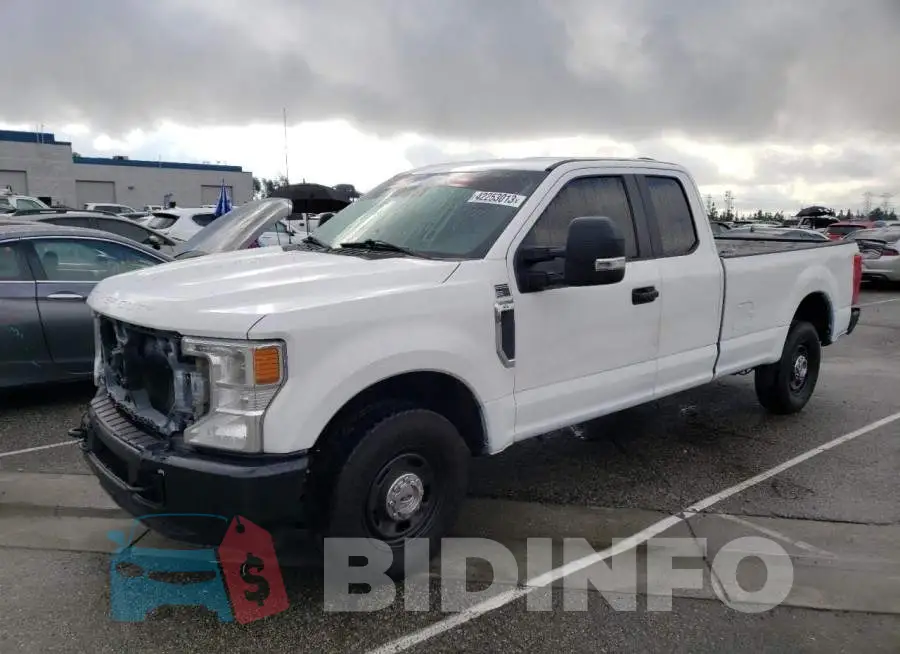 1FT7X2A63LEE88490 Photo# 1