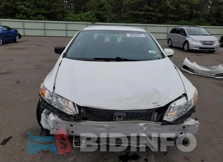 19XFB2F57EE230877 Photo# 5