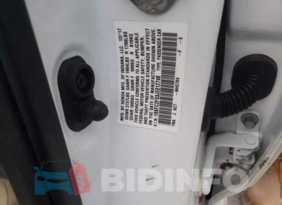 19XFC2F53JE012748 Photo# 12