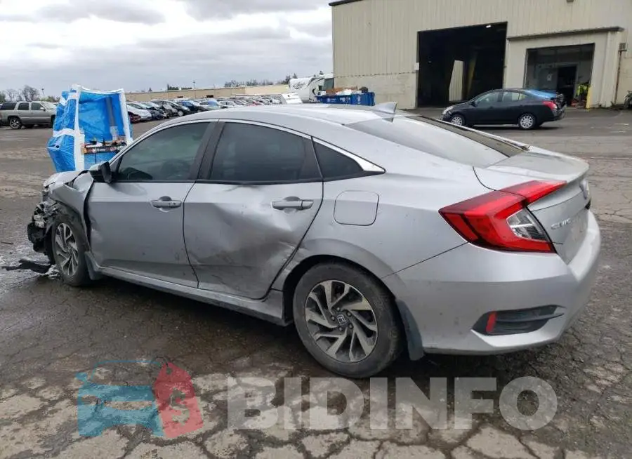 19XFC2F74HE209407 Photo# 2