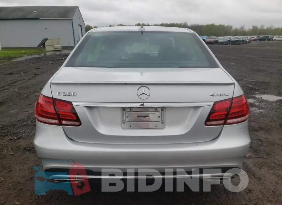 WDDHF8JB6GB208680 Photo# 6
