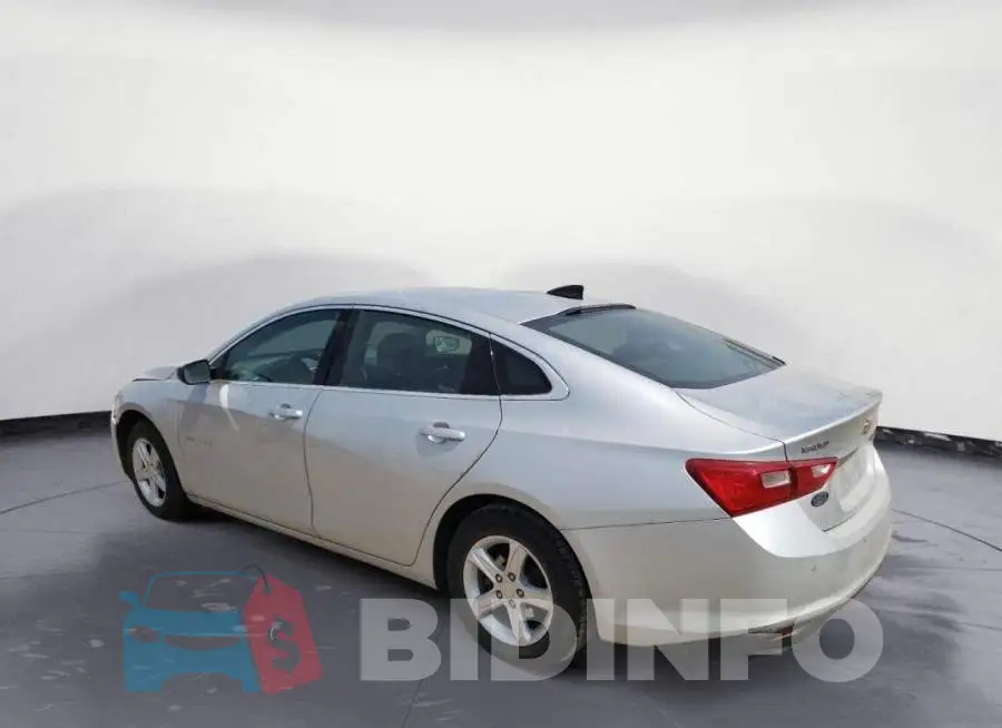 1G1ZC5ST5LF107820 Photo# 2