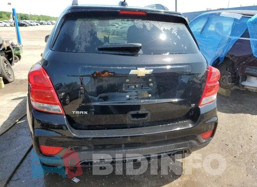 3GNCJLSB2HL222877 Photo# 6