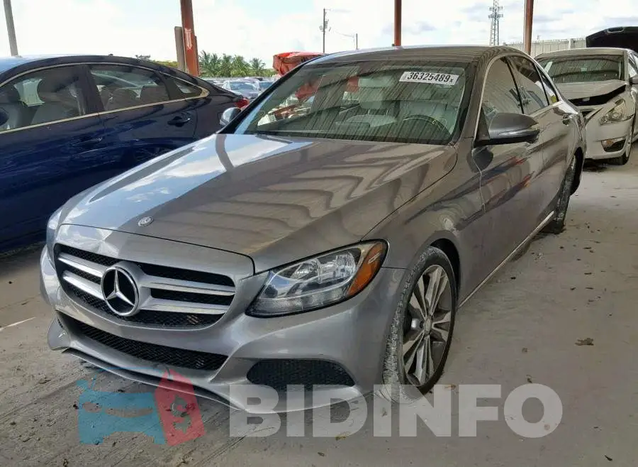 55SWF4JB0FU077590 Photo# 2