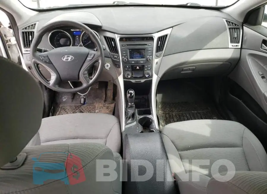 KMHEC4A43EA117462 Photo# 8