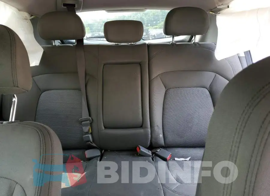 KNDPB3AC7F7738669 Photo# 10