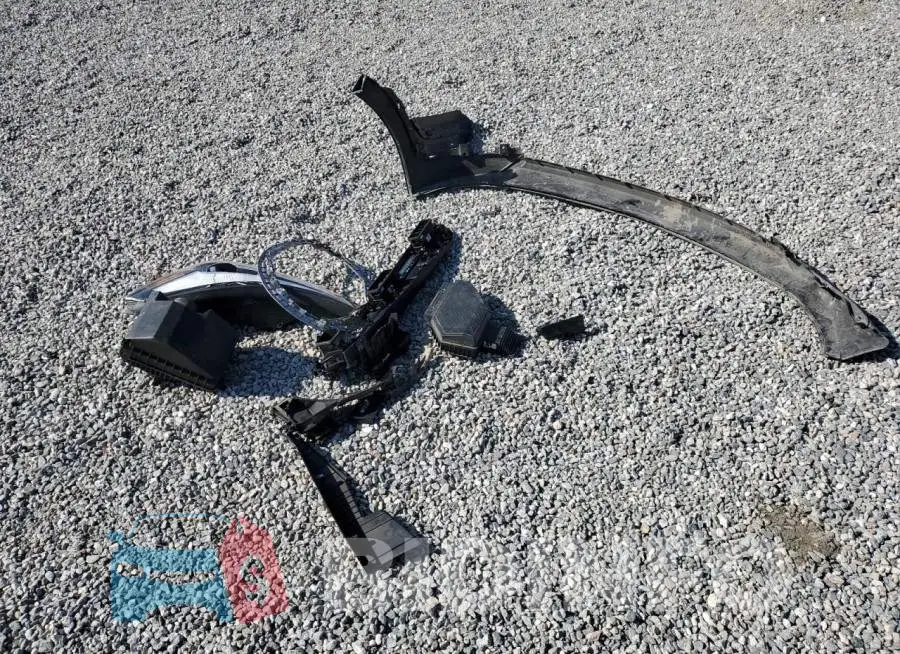 3MVDMBAL9MM227795 Photo# 13