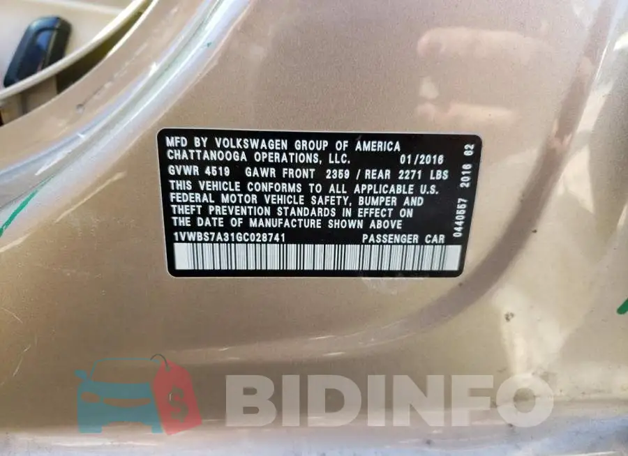1VWBS7A31GC028741 Photo# 13