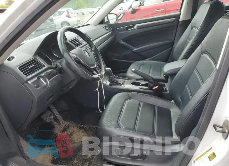 1VWBT7A32GC068646 Photo# 7