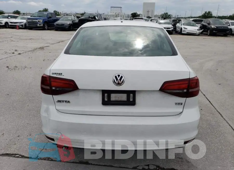 3VW2B7AJ0HM242456 Photo# 6