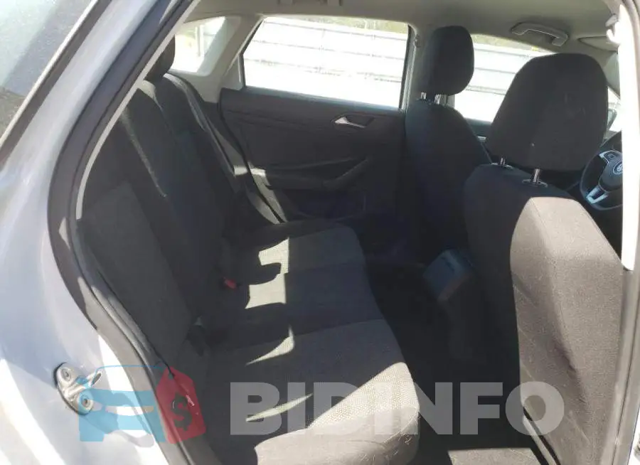 3VWC57BU1KM131586 Photo# 10