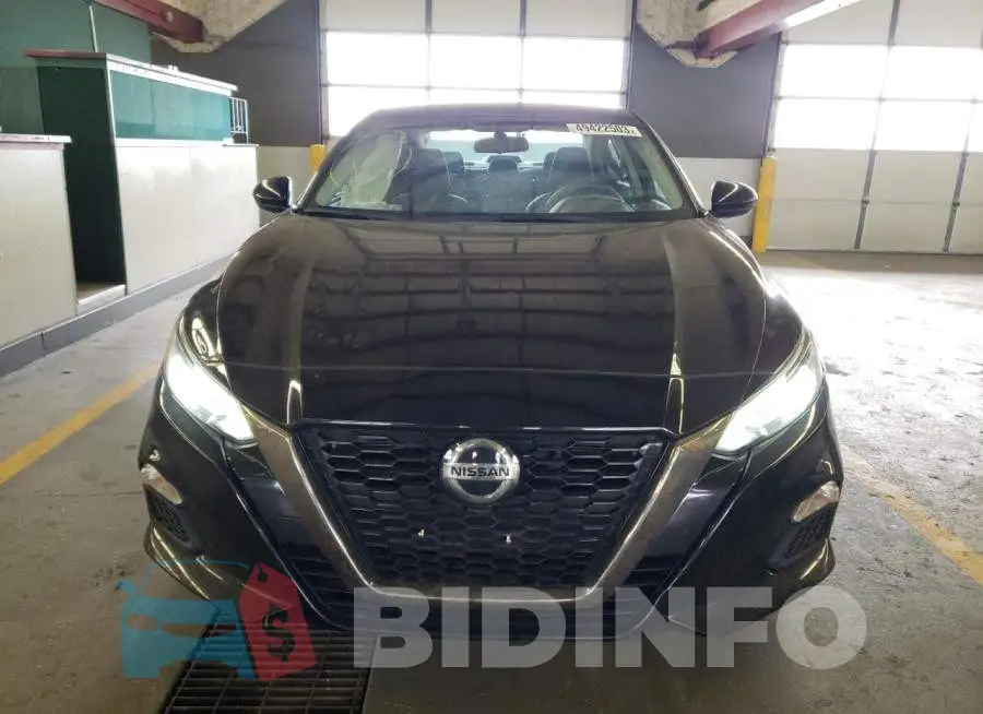 1N4BL4CV1KC169904 Photo# 5