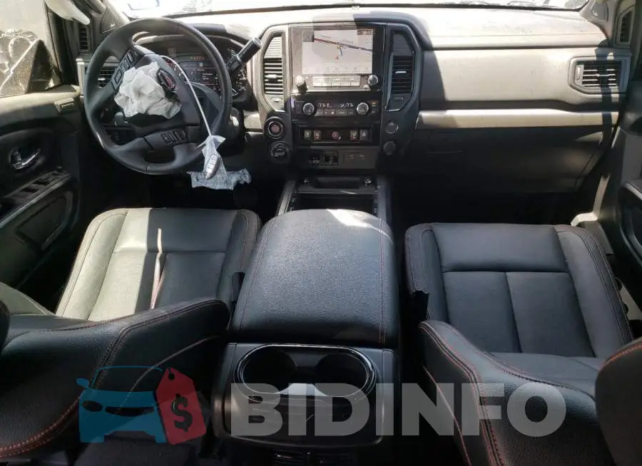 1N6AA1EDXNN100343 Photo# 8