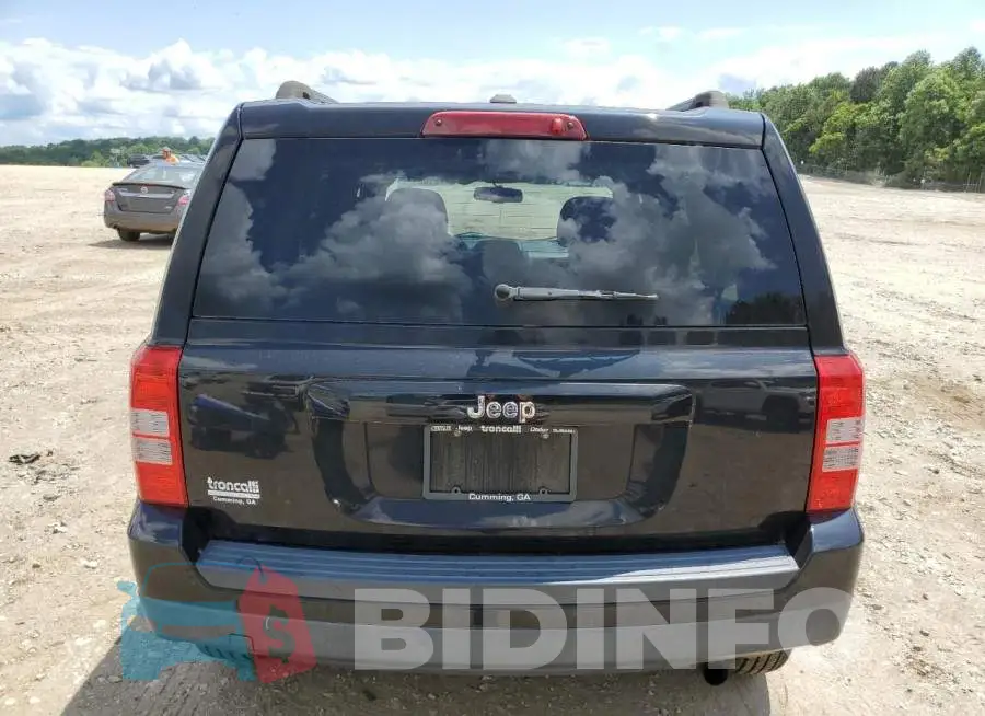 1C4NJPBB2HD102088 Photo# 6