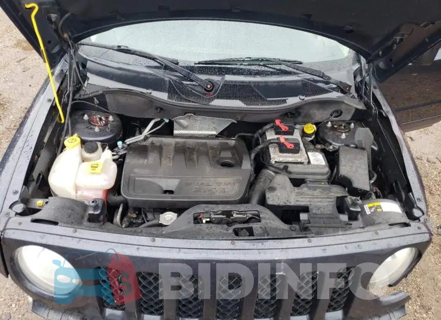 1C4NJRFB5ED575744 Photo# 11