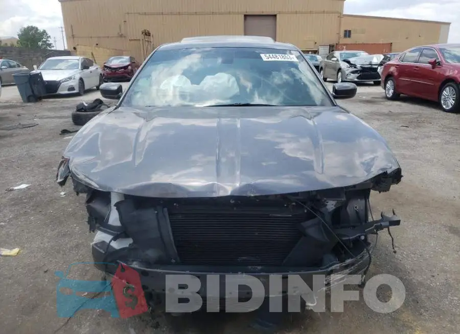 2C3CDXBG4KH728038 Photo# 5