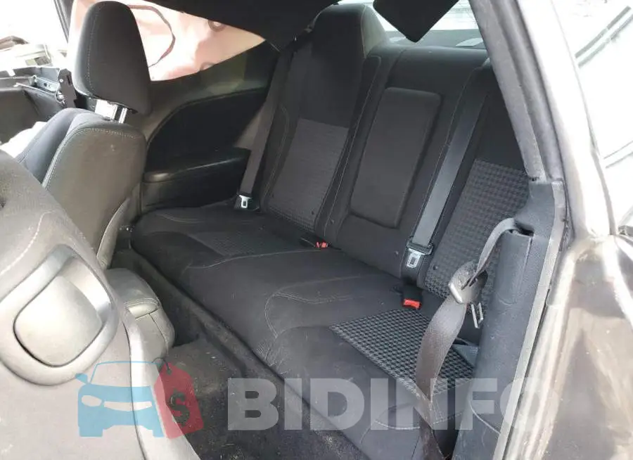 2C3CDZAG1FH700345 Photo# 10