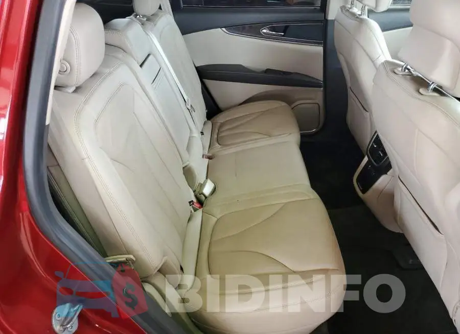 2LMPJ8LR9JBL46584 Photo# 10