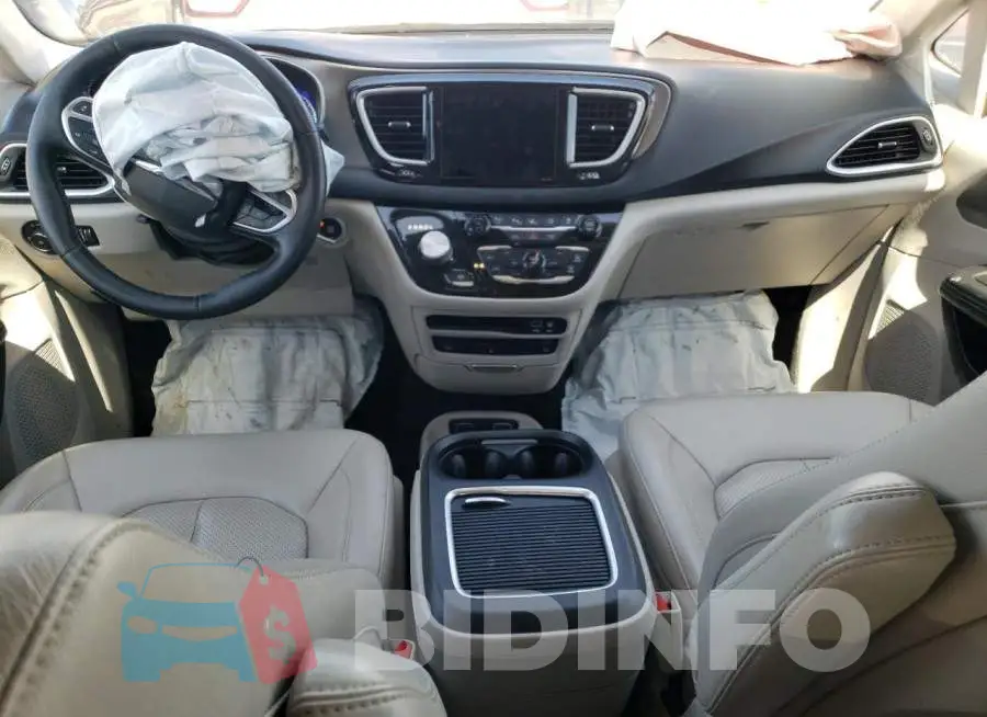 2C4RC1EG4LR100932 Photo# 8