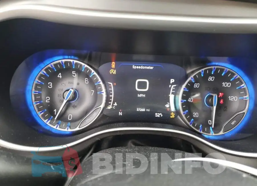 2C4RC1EG4LR100932 Photo# 9