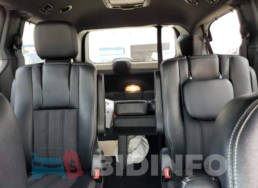 2C4RC1HG2GR166395 Photo# 10
