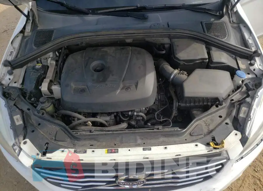 YV440MDJXG2923383 Photo# 12
