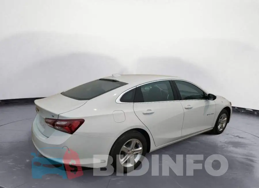 1G1ZD5ST1NF150633 Photo# 3