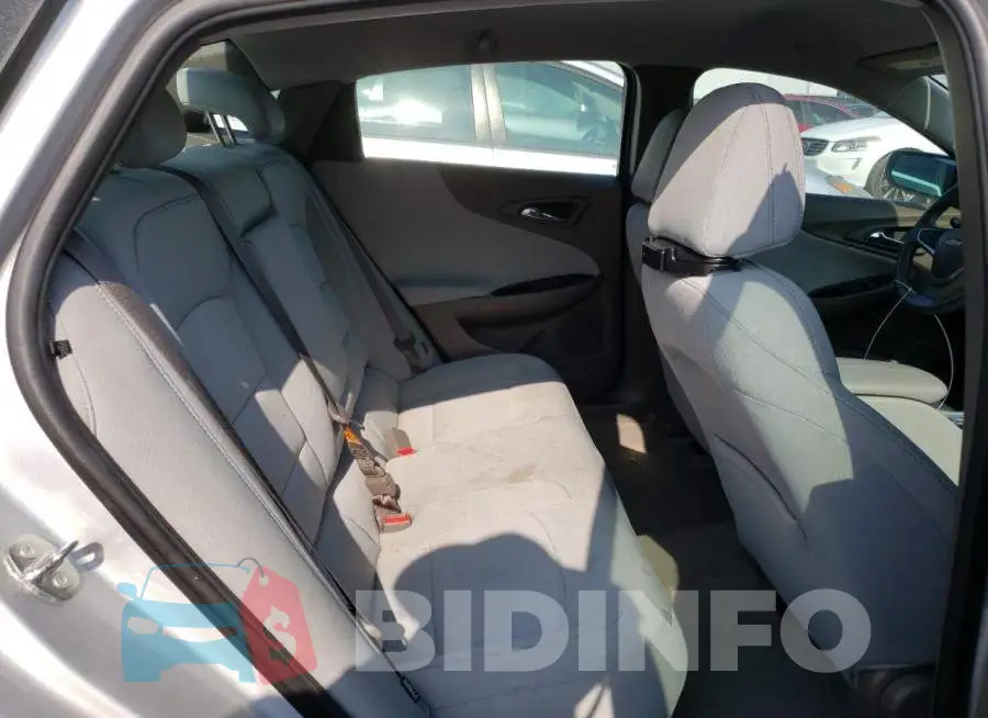 1G1ZD5ST3JF244121 Photo# 10