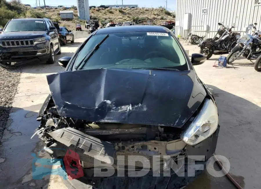1FADP3F2XGL379613 Photo# 5