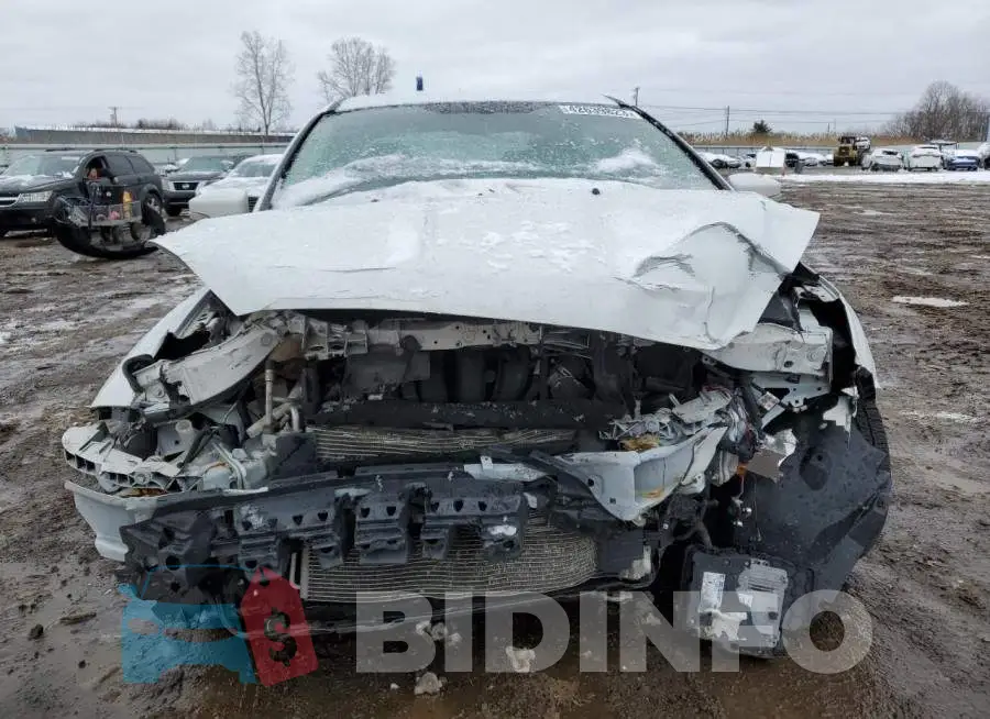 1FADP3F2XHL324063 Photo# 5