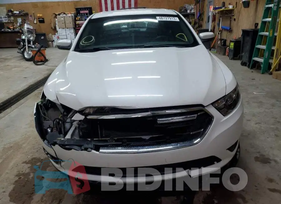 1FAHP2E88FG123138 Photo# 5